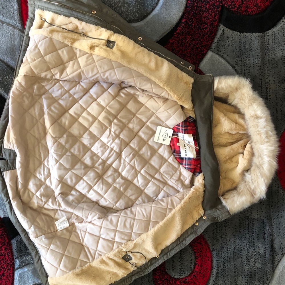 Jacket - Picture 2 of 4
